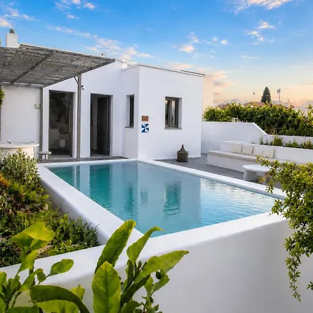 South Grinn - Authentic Greek Living *